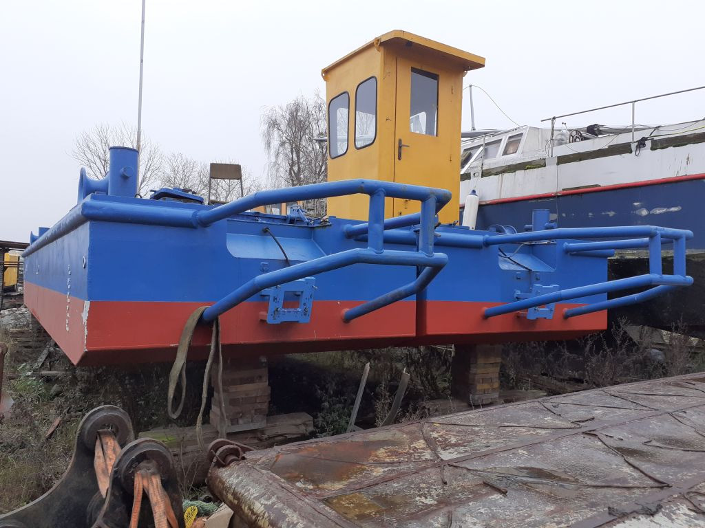 Łódź robocza / pchacz na wody śródlądowe i porty morskie  - حفار برمائي: صورة 4 Łódź robocza / pchacz na wody śródlądowe i porty morskie  - حفار برمائي: صورة 4