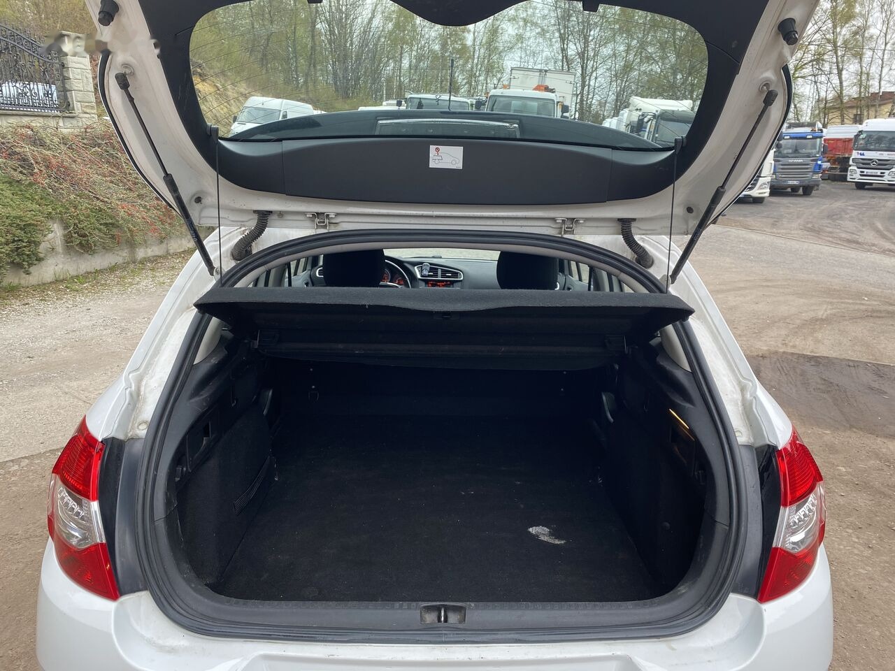 هاتشباك Citroen C4: صورة 21