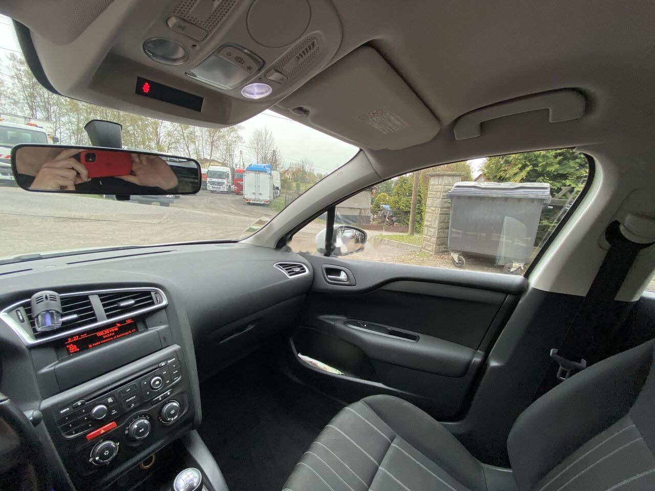 هاتشباك Citroen C4: صورة 10