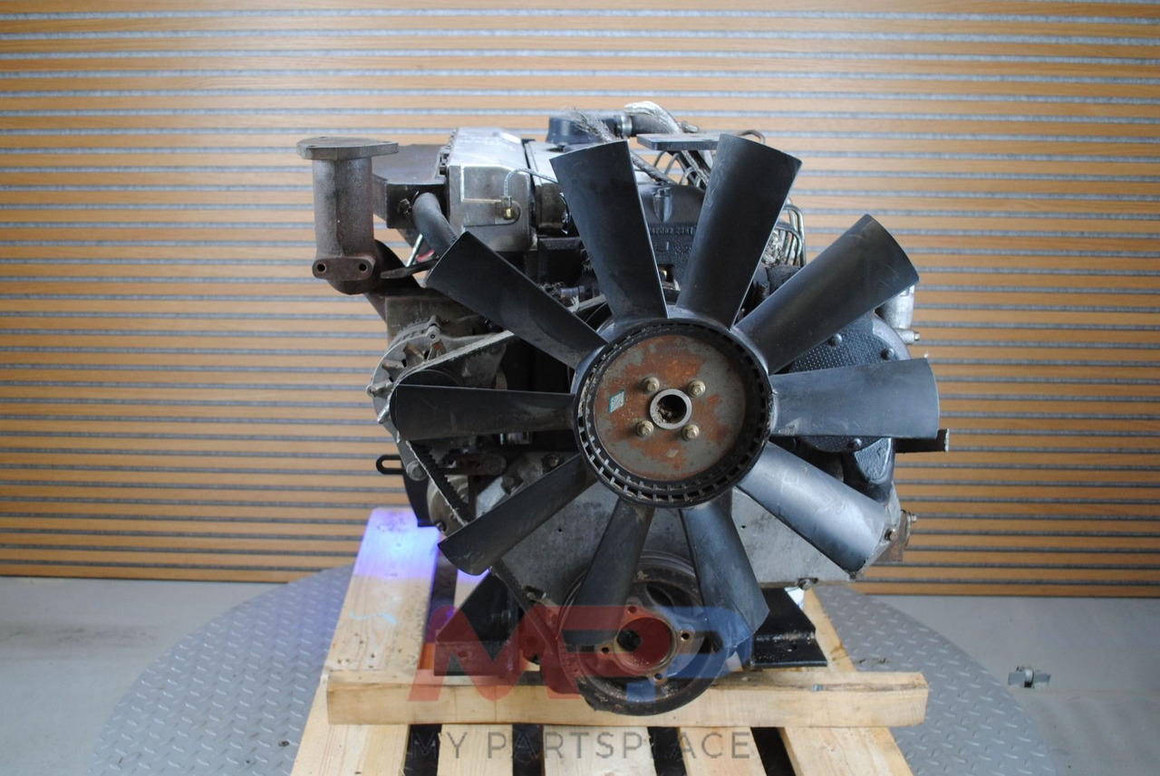 Perkins Perkins 1004 turbo AA-AB 1004.4 - محرك: صورة 5 Perkins Perkins 1004 turbo AA-AB 1004.4 - محرك: صورة 5