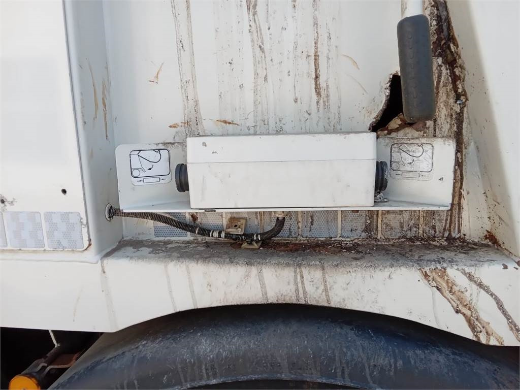 DAF Superstructure garbage truck MOL VDK PUSHER 20m3 - شاحنة قمامة: صورة 2 DAF Superstructure garbage truck MOL VDK PUSHER 20m3 - شاحنة قمامة: صورة 2