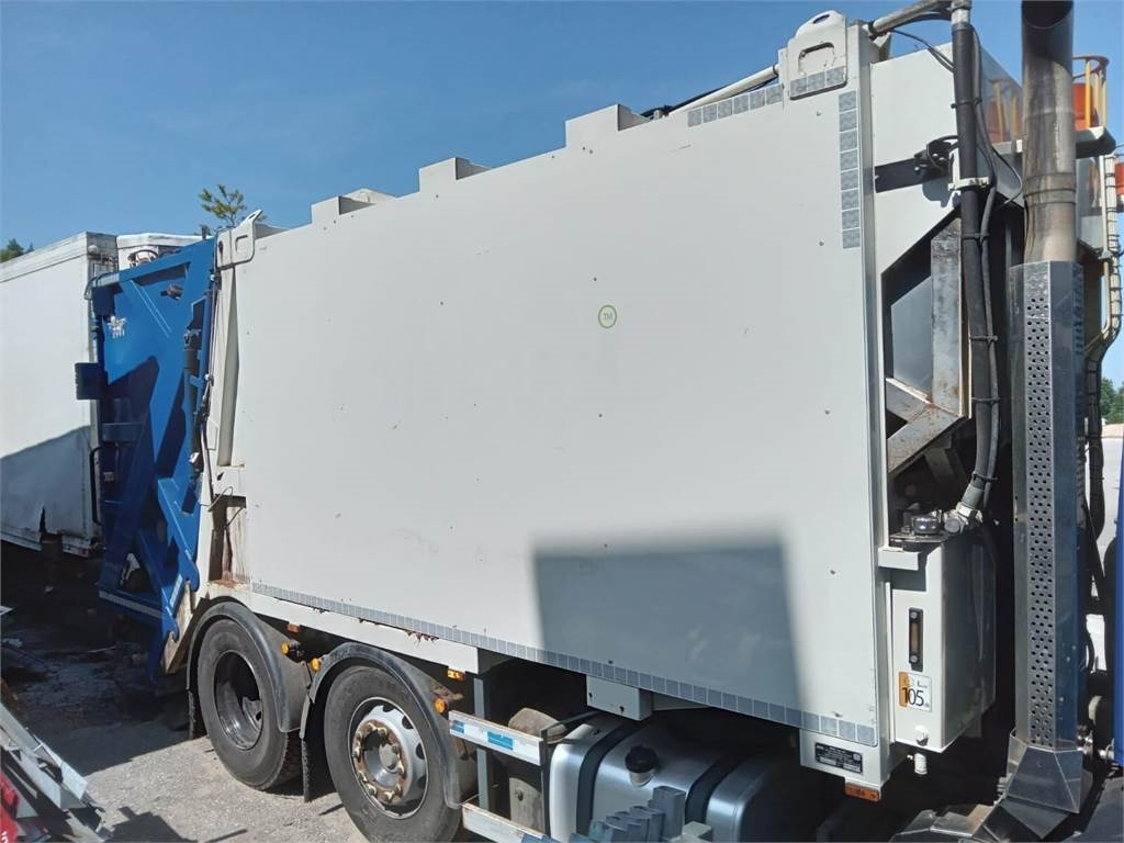DAF Superstructure garbage truck MOL VDK PUSHER 20m3  - شاحنة قمامة: صورة 1 DAF Superstructure garbage truck MOL VDK PUSHER 20m3  - شاحنة قمامة: صورة 1