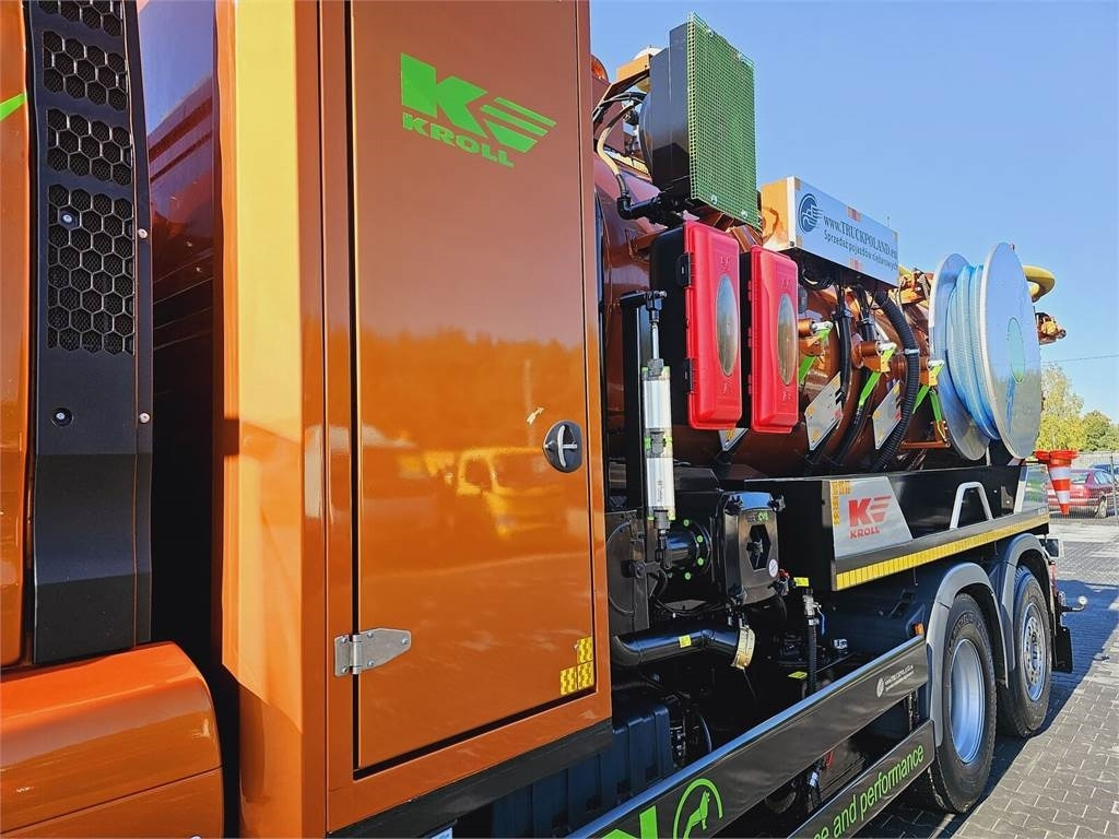 فراغ شاحنة MAN WUKO KROLL ADR COMBI: صورة 11