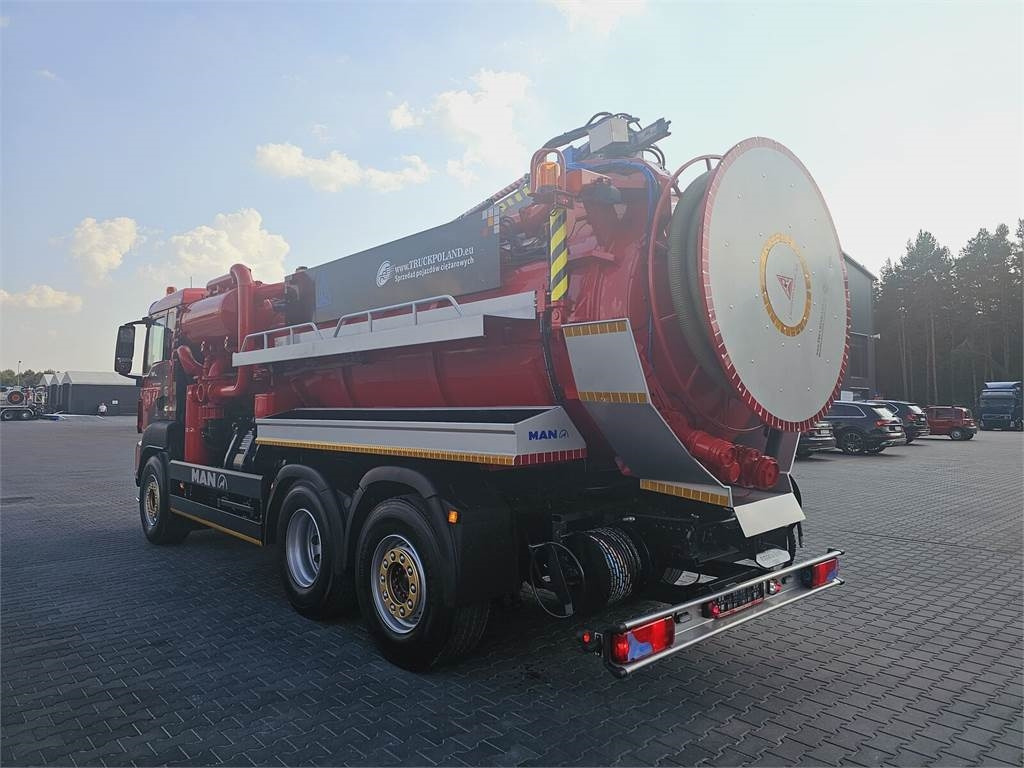 MAN WUKO LARSEN - فراغ شاحنة: صورة 5 MAN WUKO LARSEN - فراغ شاحنة: صورة 5