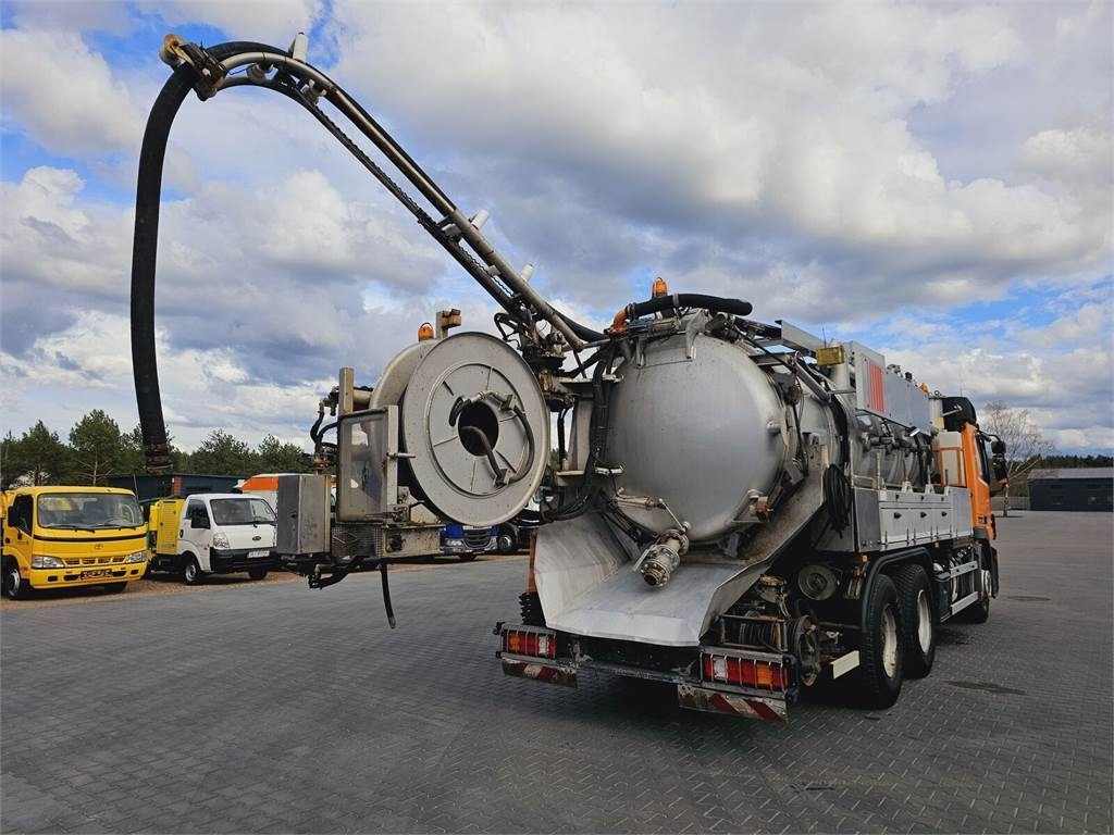 Mercedes-Benz WUKO KROLL COMBI FOR SEWER CLEANING - فراغ شاحنة: صورة 1 Mercedes-Benz WUKO KROLL COMBI FOR SEWER CLEANING - فراغ شاحنة: صورة 1