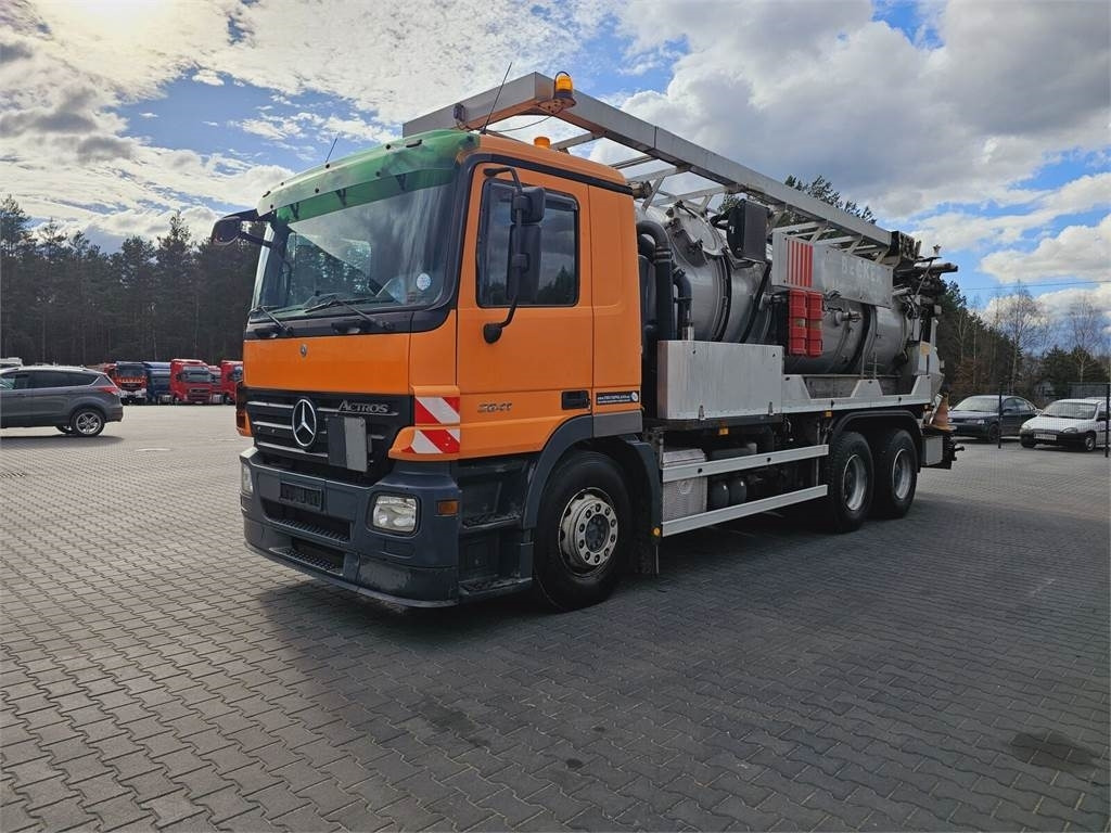 Mercedes-Benz WUKO KROLL COMBI FOR SEWER CLEANING - فراغ شاحنة: صورة 4 Mercedes-Benz WUKO KROLL COMBI FOR SEWER CLEANING - فراغ شاحنة: صورة 4