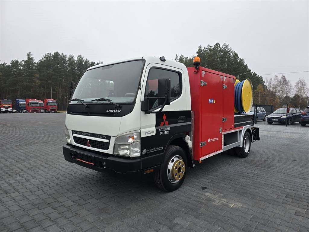 Mitsubishi RIONED COMBI WUKO FOR CLEANING SEWAGE - فراغ شاحنة: صورة 3 Mitsubishi RIONED COMBI WUKO FOR CLEANING SEWAGE - فراغ شاحنة: صورة 3