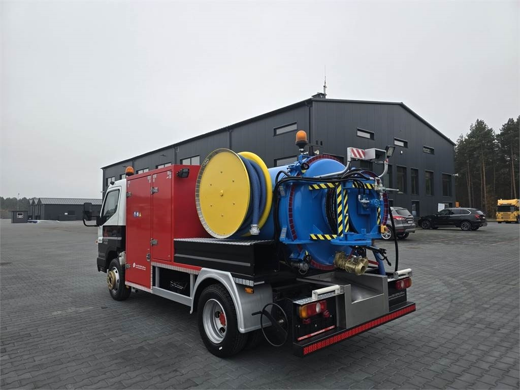 Mitsubishi RIONED COMBI WUKO FOR CLEANING SEWAGE - فراغ شاحنة: صورة 4 Mitsubishi RIONED COMBI WUKO FOR CLEANING SEWAGE - فراغ شاحنة: صورة 4