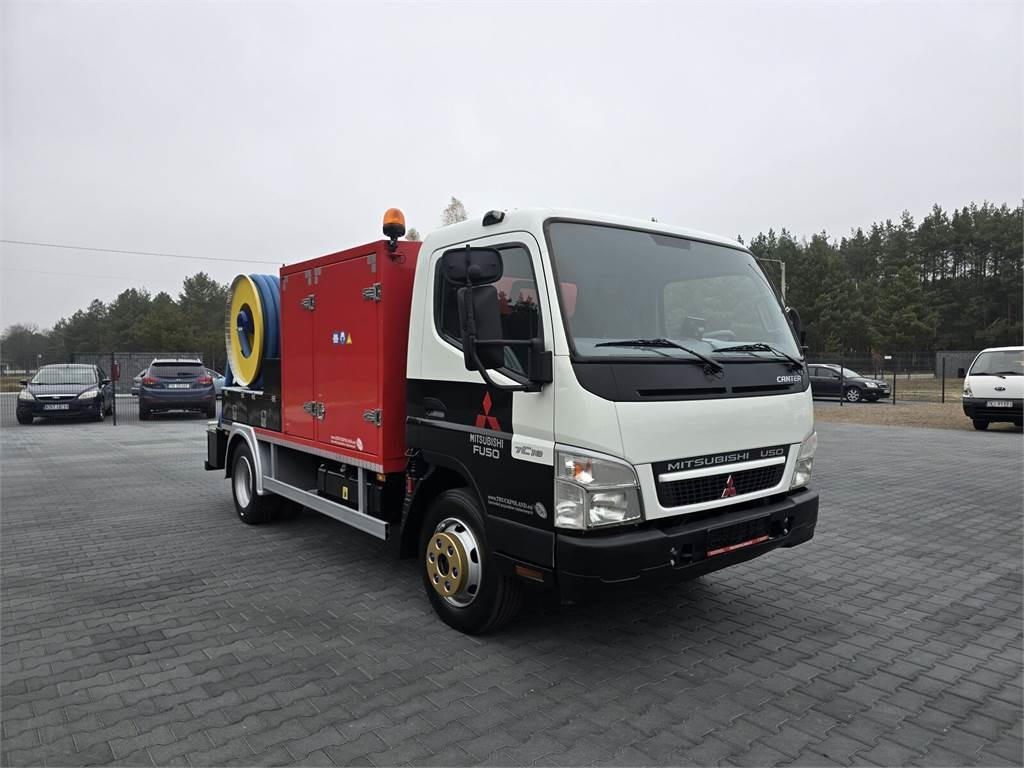Mitsubishi RIONED COMBI WUKO - فراغ شاحنة: صورة 2 Mitsubishi RIONED COMBI WUKO - فراغ شاحنة: صورة 2
