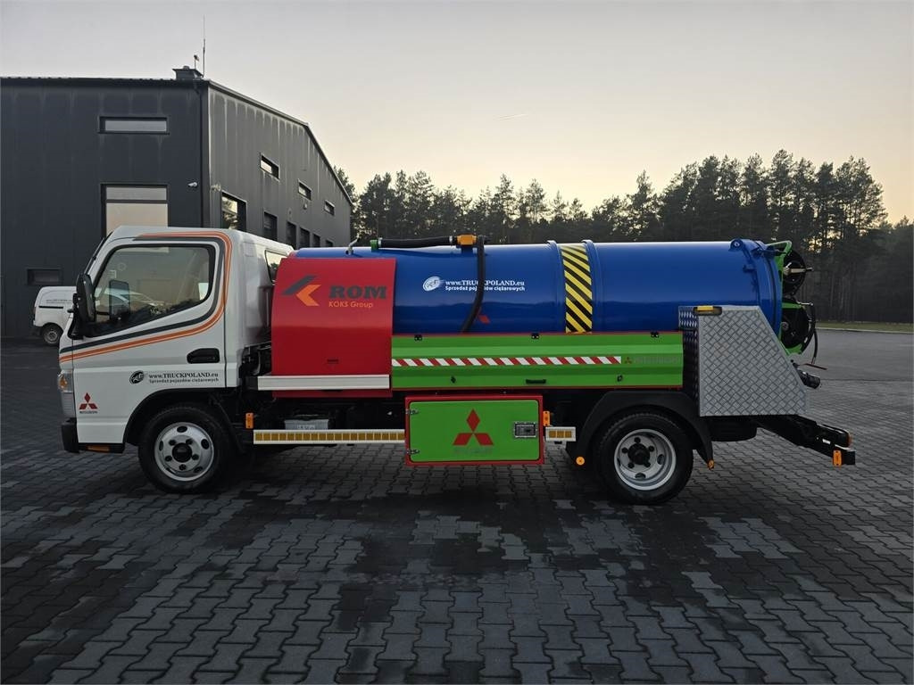 Mitsubishi ROM SMART COMBI WUKO HOT WATER FOR CLEANING SEWAGE - فراغ شاحنة: صورة 4 Mitsubishi ROM SMART COMBI WUKO HOT WATER FOR CLEANING SEWAGE - فراغ شاحنة: صورة 4