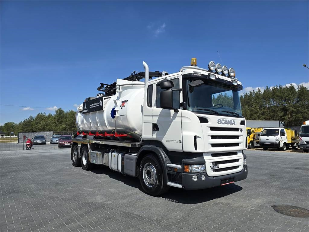 Scania Saugbagger Larsen FlexVac 311 Vacuum suction loade - سيارة خدمات/ سيارة خاصة: صورة 2 Scania Saugbagger Larsen FlexVac 311 Vacuum suction loade - سيارة خدمات/ سيارة خاصة: صورة 2