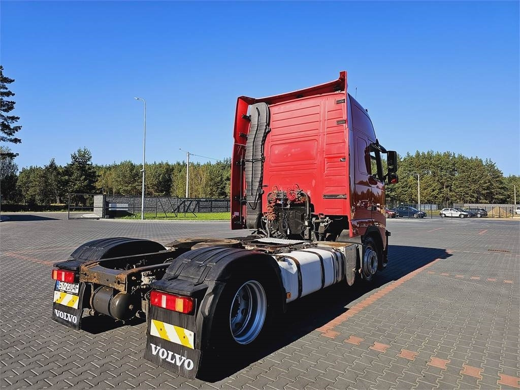 Volvo FH13 XXL MANUAL 420 EURO 5 2011 r MEGA LOW DECK  - رأس تريلا: صورة 5 Volvo FH13 XXL MANUAL 420 EURO 5 2011 r MEGA LOW DECK  - رأس تريلا: صورة 5