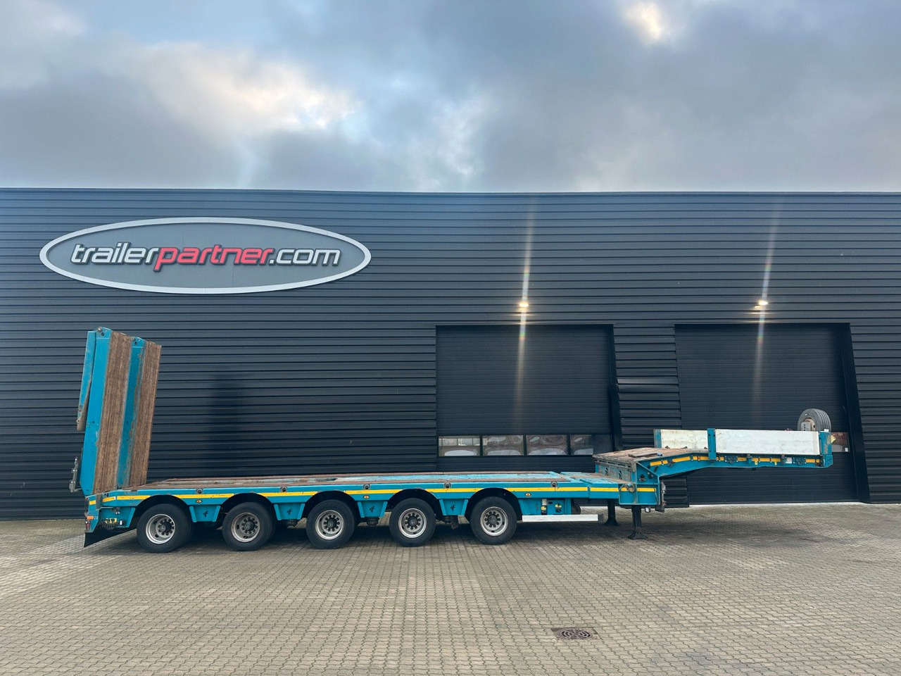 Faymonville 5 achs tieflader / Hydr. Verbreiterung HAUM-V - نصف مقطورة بلودر منخفض: صورة 1 Faymonville 5 achs tieflader / Hydr. Verbreiterung HAUM-V - نصف مقطورة بلودر منخفض: صورة 1