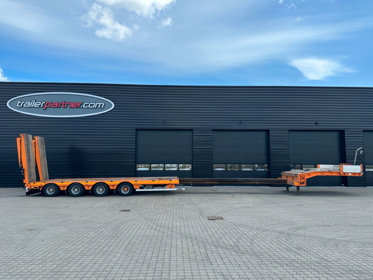 Faymonville Multimax 4 achs tieflader / Hydr. verbretiterung Faymonville Multimax 4 achs tieflader / Hydr. verbretiterung - نصف مقطورة بلودر منخفض: صورة 5 Faymonville Multimax 4 achs tieflader / Hydr. verbretiterung Faymonville Multimax 4 achs tieflader / Hydr. verbretiterung - نصف مقطورة بلودر منخفض: صورة 5
