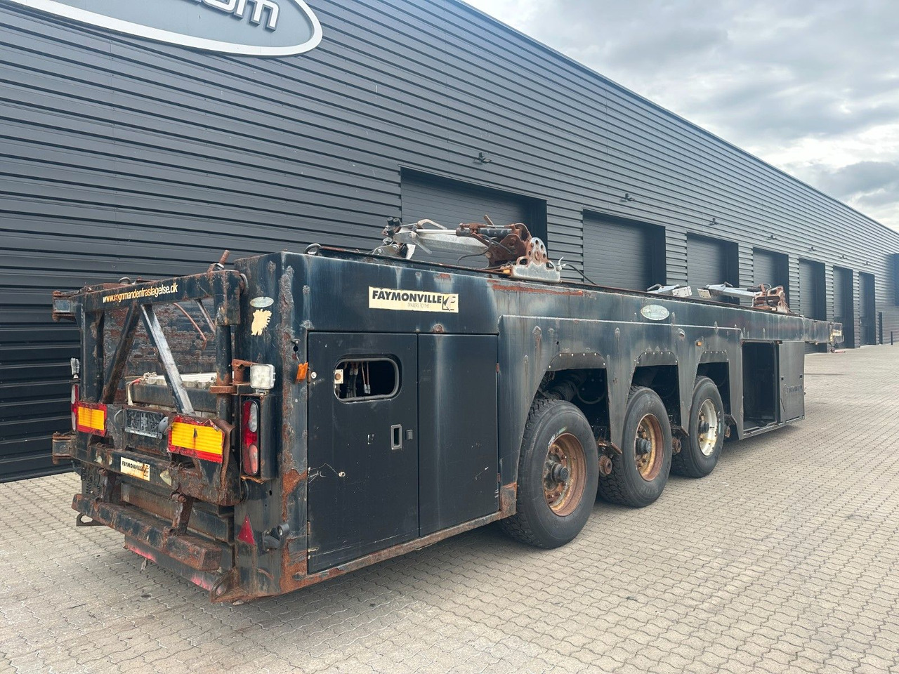 Faymonville Prefamax 3 achs innenlader - نصف مقطورة بلودر منخفض: صورة 2 Faymonville Prefamax 3 achs innenlader - نصف مقطورة بلودر منخفض: صورة 2
