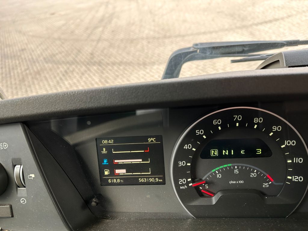 رأس تريلا Volvo FH 540 6x4: صورة 13