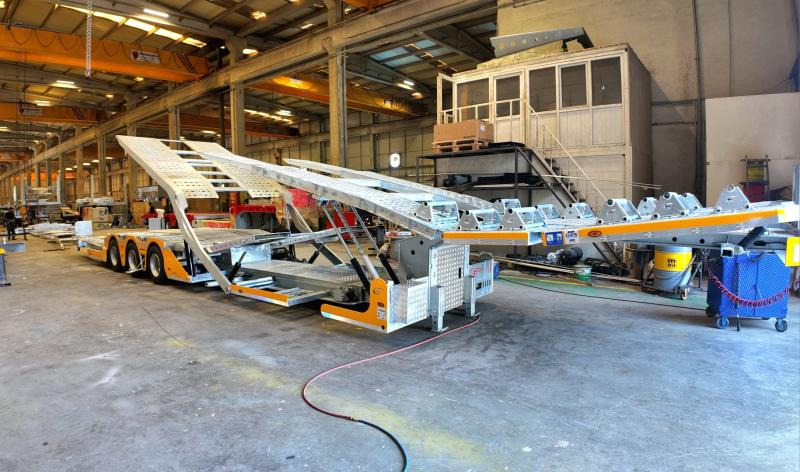 Eroglu 3 Axle Trucks Carriers - نصف مقطورة نقل سيارات: صورة 4 Eroglu 3 Axle Trucks Carriers - نصف مقطورة نقل سيارات: صورة 4