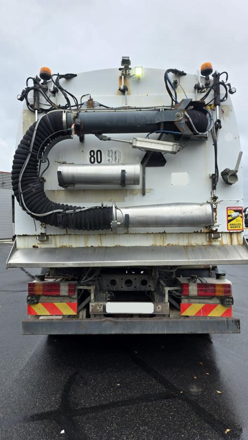 Mercedes Axor 1829 KO - سياره كنس شوارع: صورة 2 Mercedes Axor 1829 KO - سياره كنس شوارع: صورة 2