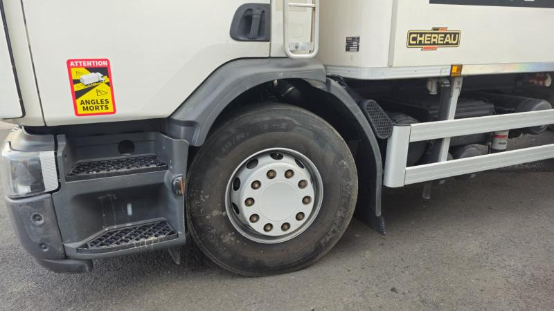 Renault D WIDE - شاحنة ذات مبرد: صورة 4 Renault D WIDE - شاحنة ذات مبرد: صورة 4