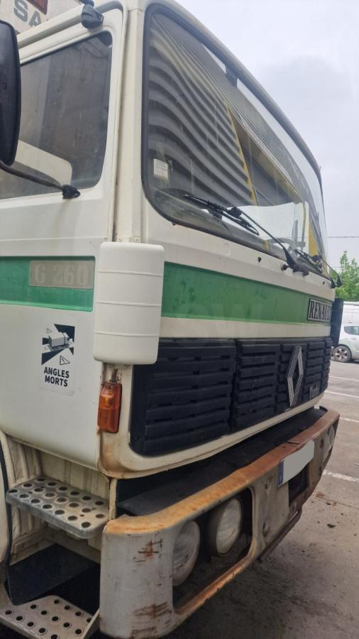 Renault Gamme G 260 - شاحنة صندوقية: صورة 4 Renault Gamme G 260 - شاحنة صندوقية: صورة 4