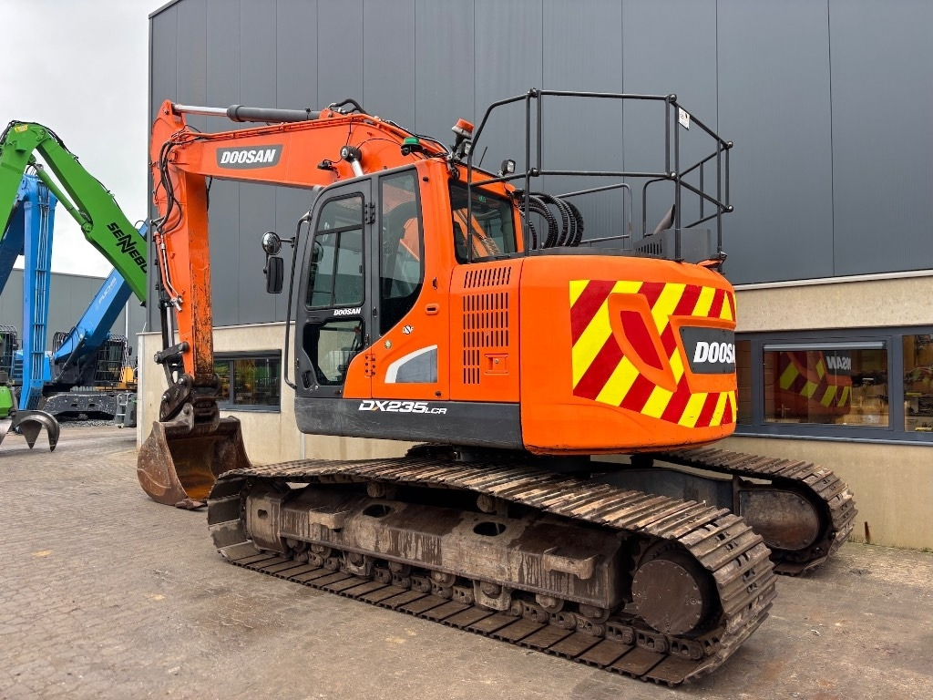 Doosan DX 235 LCR-5 - DX 235 - DX 225 - حفار زاحف: صورة 3 Doosan DX 235 LCR-5 - DX 235 - DX 225 - حفار زاحف: صورة 3