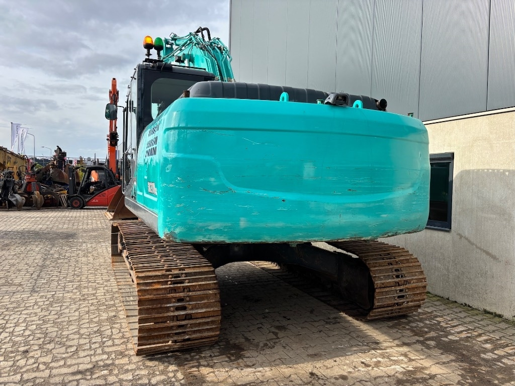 Kobelco SK 210 LC-10 - SK210 - SK 210 - حفار زاحف: صورة 4 Kobelco SK 210 LC-10 - SK210 - SK 210 - حفار زاحف: صورة 4