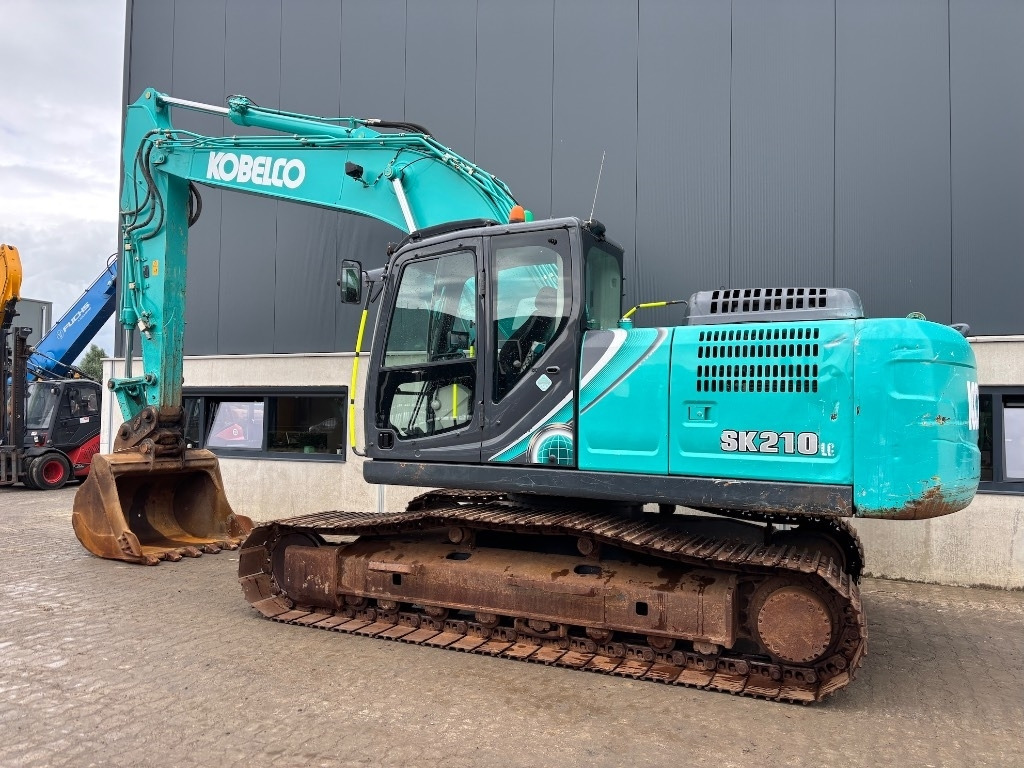 Kobelco SK 210 LC-10 - حفار زاحف: صورة 2 Kobelco SK 210 LC-10 - حفار زاحف: صورة 2