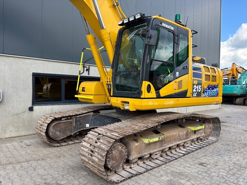 Komatsu HB 215LC-3 HB 215 - PC 210 - PC210LC-11 - حفار زاحف: صورة 5 Komatsu HB 215LC-3 HB 215 - PC 210 - PC210LC-11 - حفار زاحف: صورة 5