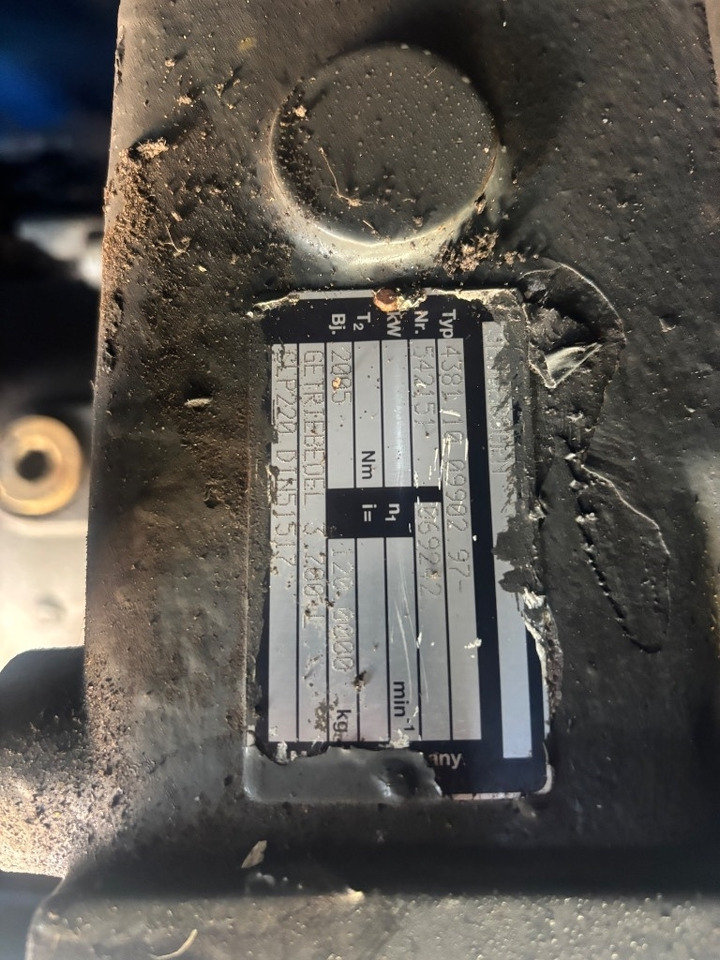 آلة التعامل مع النفايات Sennebogen 830 Electric / 830A: صورة 13 آلة التعامل مع النفايات Sennebogen 830 Electric / 830A: صورة 13