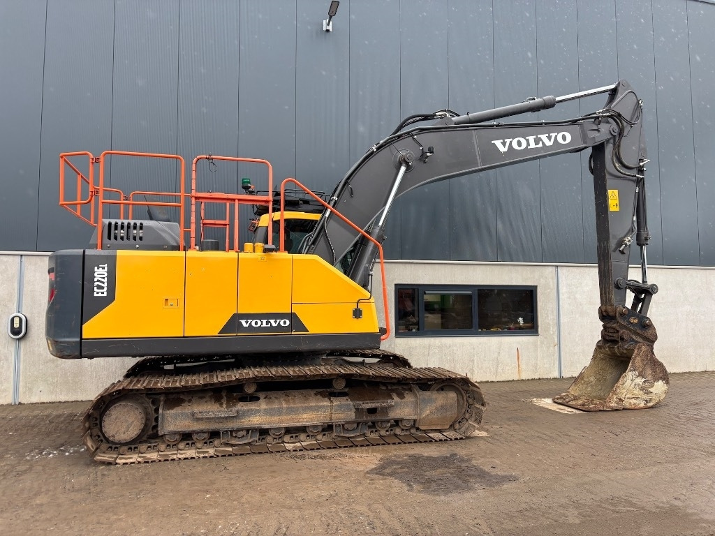 Volvo EC 220 E L - EC220EL - 220EL - حفار زاحف: صورة 5 Volvo EC 220 E L - EC220EL - 220EL - حفار زاحف: صورة 5