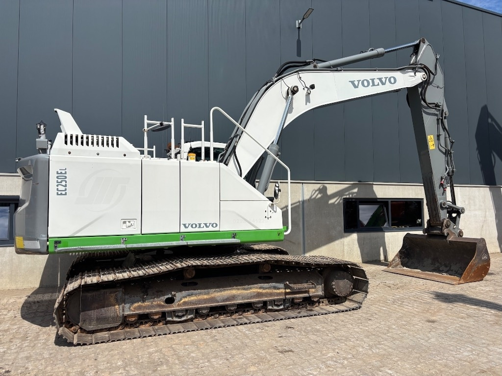 Volvo EC 250 E - EC 250 EL - حفار زاحف: صورة 5 Volvo EC 250 E - EC 250 EL - حفار زاحف: صورة 5