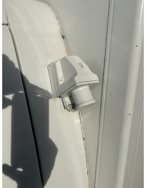 شاحنة توصيل مبردة Citroën Berlingo 1.9d / 150 dkm / Frigo Box -25 gr. / APK TUV 10-26: صورة 10 شاحنة توصيل مبردة Citroën Berlingo 1.9d / 150 dkm / Frigo Box -25 gr. / APK TUV 10-26: صورة 10