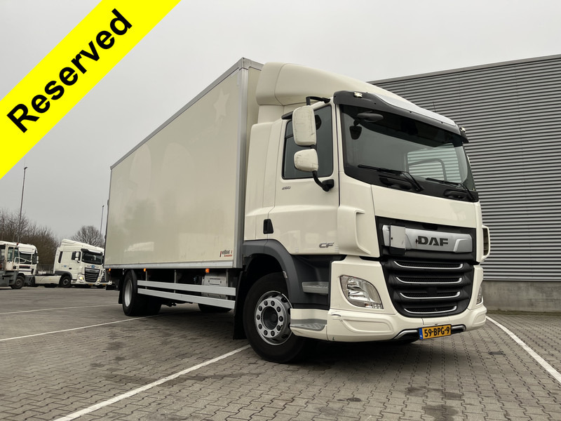 DAF CF 260 FA / 18 Ton / 350 dkm / Box 7.5 m / Laadklep / APK TUV 04-26 - شاحنة صندوقية: صورة 1 DAF CF 260 FA / 18 Ton / 350 dkm / Box 7.5 m / Laadklep / APK TUV 04-26 - شاحنة صندوقية: صورة 1