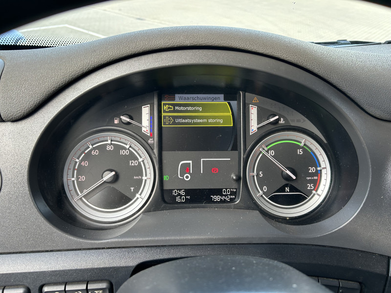 DAF CF 400 FT Space Cab / 798 dkm / NL Truck / APK TUV 07-26 - رأس تريلا: صورة 4 DAF CF 400 FT Space Cab / 798 dkm / NL Truck / APK TUV 07-26 - رأس تريلا: صورة 4