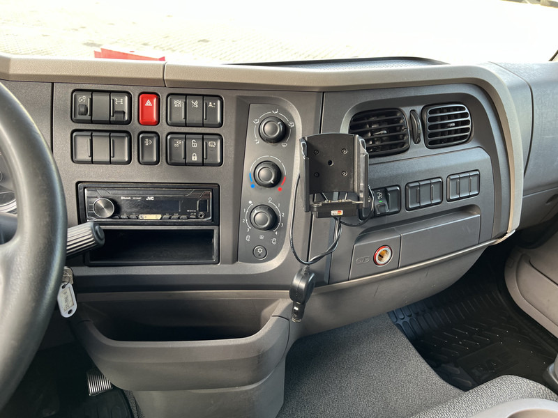 DAF LF 180 FA Euro 6 / 12 Ton / 400 dkm / Box / Laadklep - شاحنة صندوقية: صورة 5 DAF LF 180 FA Euro 6 / 12 Ton / 400 dkm / Box / Laadklep - شاحنة صندوقية: صورة 5