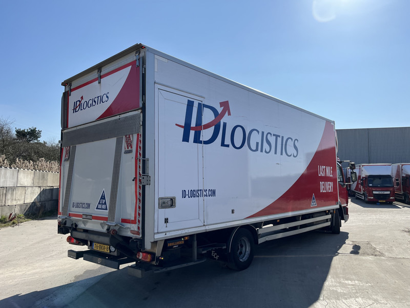 DAF LF 210 FA / 12 Ton / 354 dkm / Box / Laadklep / NL Truck - شاحنة صندوقية: صورة 2 DAF LF 210 FA / 12 Ton / 354 dkm / Box / Laadklep / NL Truck - شاحنة صندوقية: صورة 2