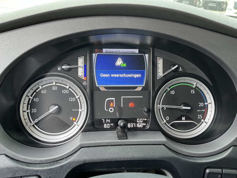 DAF XF 440 FT SC / Mega - Low Deck / 837 dkm / 2 Tanks / Stand Klima / Tacho V2 - رأس تريلا: صورة 4 DAF XF 440 FT SC / Mega - Low Deck / 837 dkm / 2 Tanks / Stand Klima / Tacho V2 - رأس تريلا: صورة 4