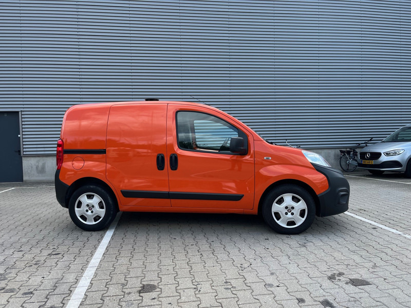 Fiat Fiorino 1.3 MJ Basis / NL Van / APK TUV 06-26 - فان المدمجة: صورة 2 Fiat Fiorino 1.3 MJ Basis / NL Van / APK TUV 06-26 - فان المدمجة: صورة 2