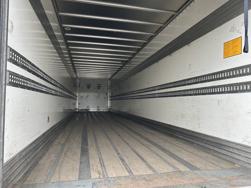Fruehauf FSR MD4 / Box / Loadlift 2000 kg / Lift axle / APK TUV 12-25 - نصف مقطورة بصندوق مغلق: صورة 3 Fruehauf FSR MD4 / Box / Loadlift 2000 kg / Lift axle / APK TUV 12-25 - نصف مقطورة بصندوق مغلق: صورة 3
