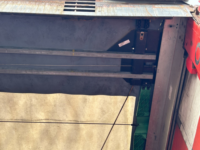 Krone Profi Liner / Mega / Curtainside / BPW Drum / NL Trailer - نصف مقطورة بصندوق مغلق: صورة 4 Krone Profi Liner / Mega / Curtainside / BPW Drum / NL Trailer - نصف مقطورة بصندوق مغلق: صورة 4