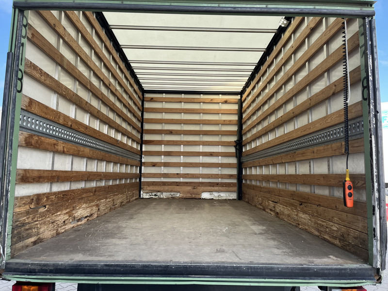 شاحنة بصندوق مغلق MAN TGE 3.180 Euro 6 / Navi / Cruise / Box / Loadlift / APK TUV 09-25: صورة 9