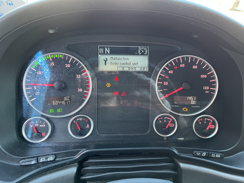 MAN TGX 18.440 XXL / 684 dkm / 2 Tanks / Stand klima / NL truck - رأس تريلا: صورة 4 MAN TGX 18.440 XXL / 684 dkm / 2 Tanks / Stand klima / NL truck - رأس تريلا: صورة 4