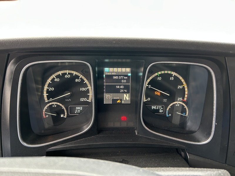 Mercedes-Benz Actros 1842 Streamspace / 945 dkm / 2 Tanks / NL Truck - رأس تريلا: صورة 4 Mercedes-Benz Actros 1842 Streamspace / 945 dkm / 2 Tanks / NL Truck - رأس تريلا: صورة 4