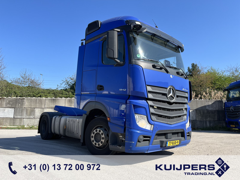 Mercedes-Benz Actros 1842 Streamspace / 945 dkm / 2 Tanks / NL Truck - رأس تريلا: صورة 1 Mercedes-Benz Actros 1842 Streamspace / 945 dkm / 2 Tanks / NL Truck - رأس تريلا: صورة 1