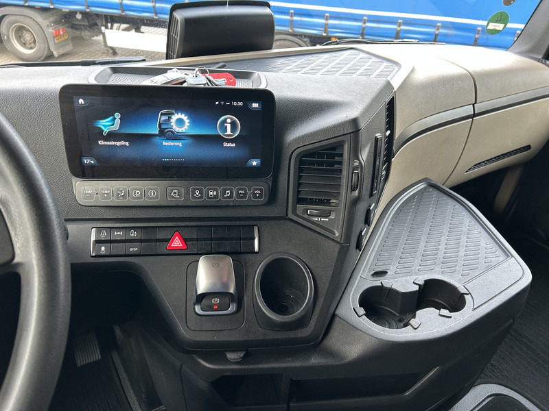 Mercedes-Benz Actros 1845 Gigaspace / 448 dkm / Tacho V2 / PTO / Stand Airco / APK TUV 11-26 - رأس تريلا: صورة 5 Mercedes-Benz Actros 1845 Gigaspace / 448 dkm / Tacho V2 / PTO / Stand Airco / APK TUV 11-26 - رأس تريلا: صورة 5