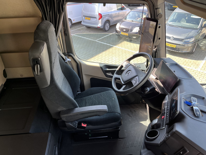 Mercedes-Benz Actros 2645 Bigspace / 341 dkm / 6x2 / Mirror Cam / APK 05-25 - مقطورة السحب: صورة 3 Mercedes-Benz Actros 2645 Bigspace / 341 dkm / 6x2 / Mirror Cam / APK 05-25 - مقطورة السحب: صورة 3
