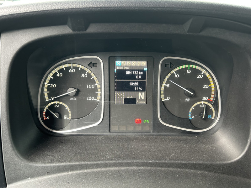 Mercedes-Benz Atego 1018 / 594 dkm / Box 6.3 mtr / Loadlift / APK TUV 04-26 - شاحنة صندوقية: صورة 4 Mercedes-Benz Atego 1018 / 594 dkm / Box 6.3 mtr / Loadlift / APK TUV 04-26 - شاحنة صندوقية: صورة 4