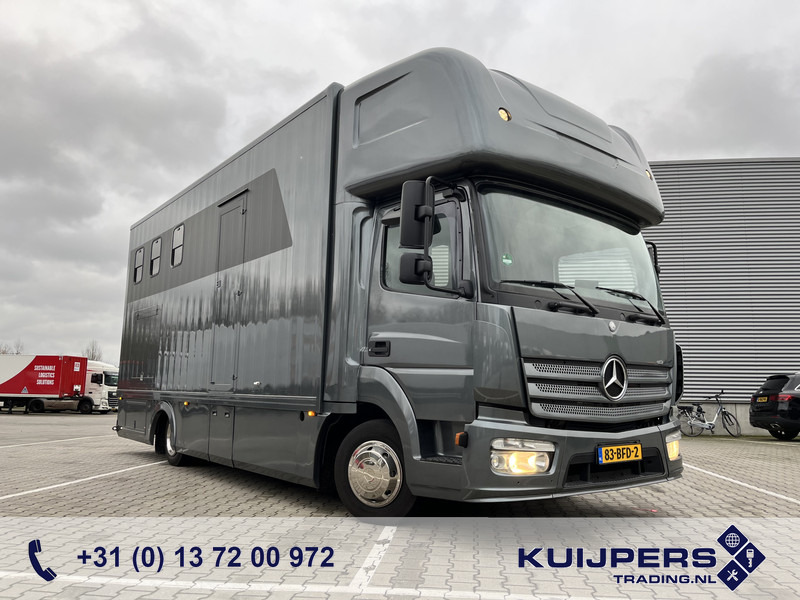 Mercedes-Benz Atego 816 / Horse Truck - 3 Horses / Camper / NL Truck - عربة نقل خيل: صورة 1 Mercedes-Benz Atego 816 / Horse Truck - 3 Horses / Camper / NL Truck - عربة نقل خيل: صورة 1