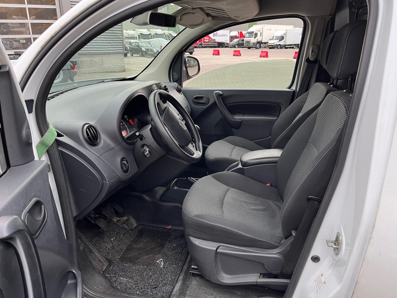 Mercedes-Benz Citan 109 CDI / Extra Lang / UNFALL / DAMAGE - فان المدمجة: صورة 5 Mercedes-Benz Citan 109 CDI / Extra Lang / UNFALL / DAMAGE - فان المدمجة: صورة 5