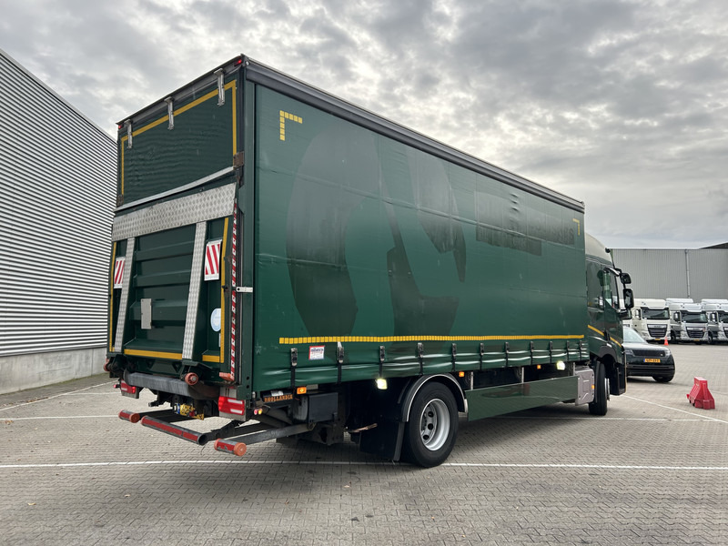 Renault T 380 Comfort / 820 dkm / Curtainside / Loadlift / APK TUV 02-26 - شاحنة ذات ستائر جانبية: صورة 2 Renault T 380 Comfort / 820 dkm / Curtainside / Loadlift / APK TUV 02-26 - شاحنة ذات ستائر جانبية: صورة 2